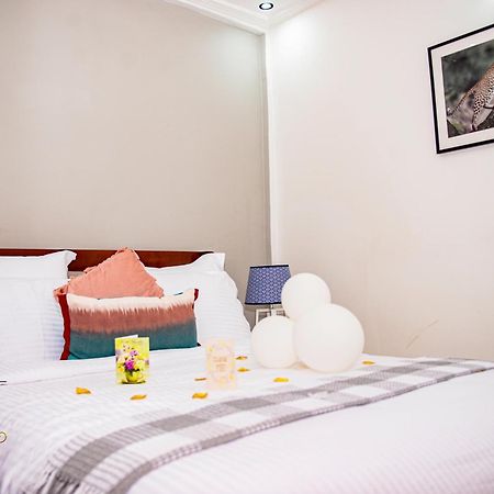 Royal Hillside Apartments And Hotels Yaoundé Екстериор снимка