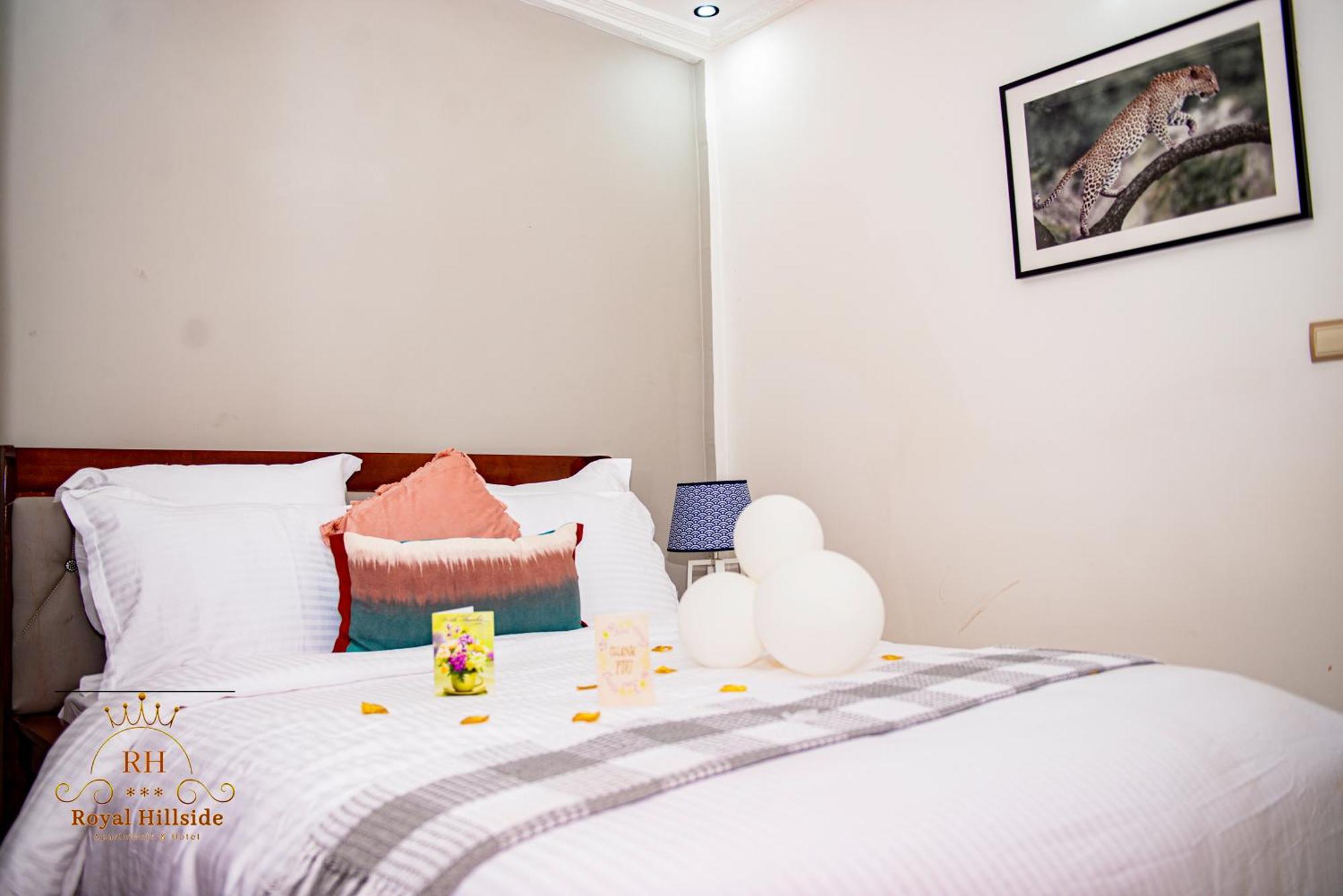 Royal Hillside Apartments And Hotels Yaoundé Екстериор снимка