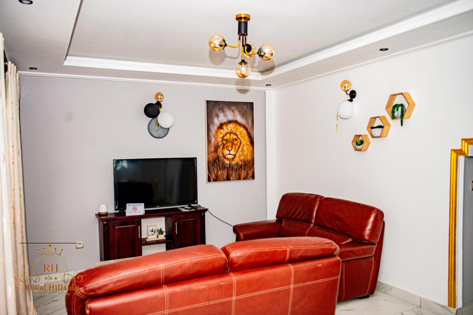 Royal Hillside Apartments And Hotels Yaoundé Екстериор снимка