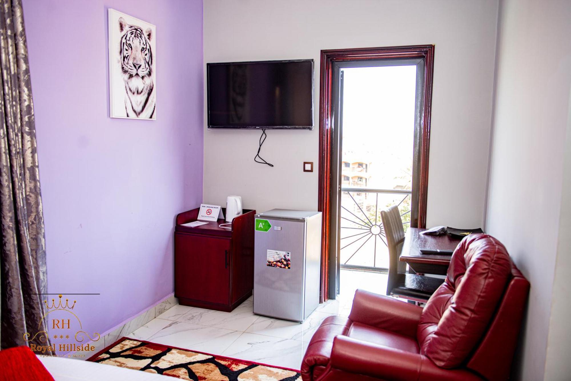 Royal Hillside Apartments And Hotels Yaoundé Екстериор снимка