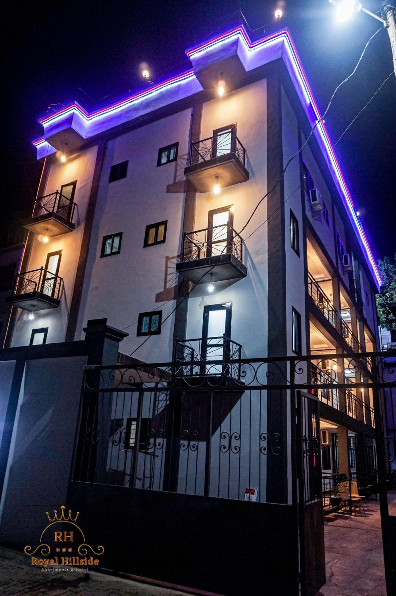 Royal Hillside Apartments And Hotels Yaoundé Екстериор снимка