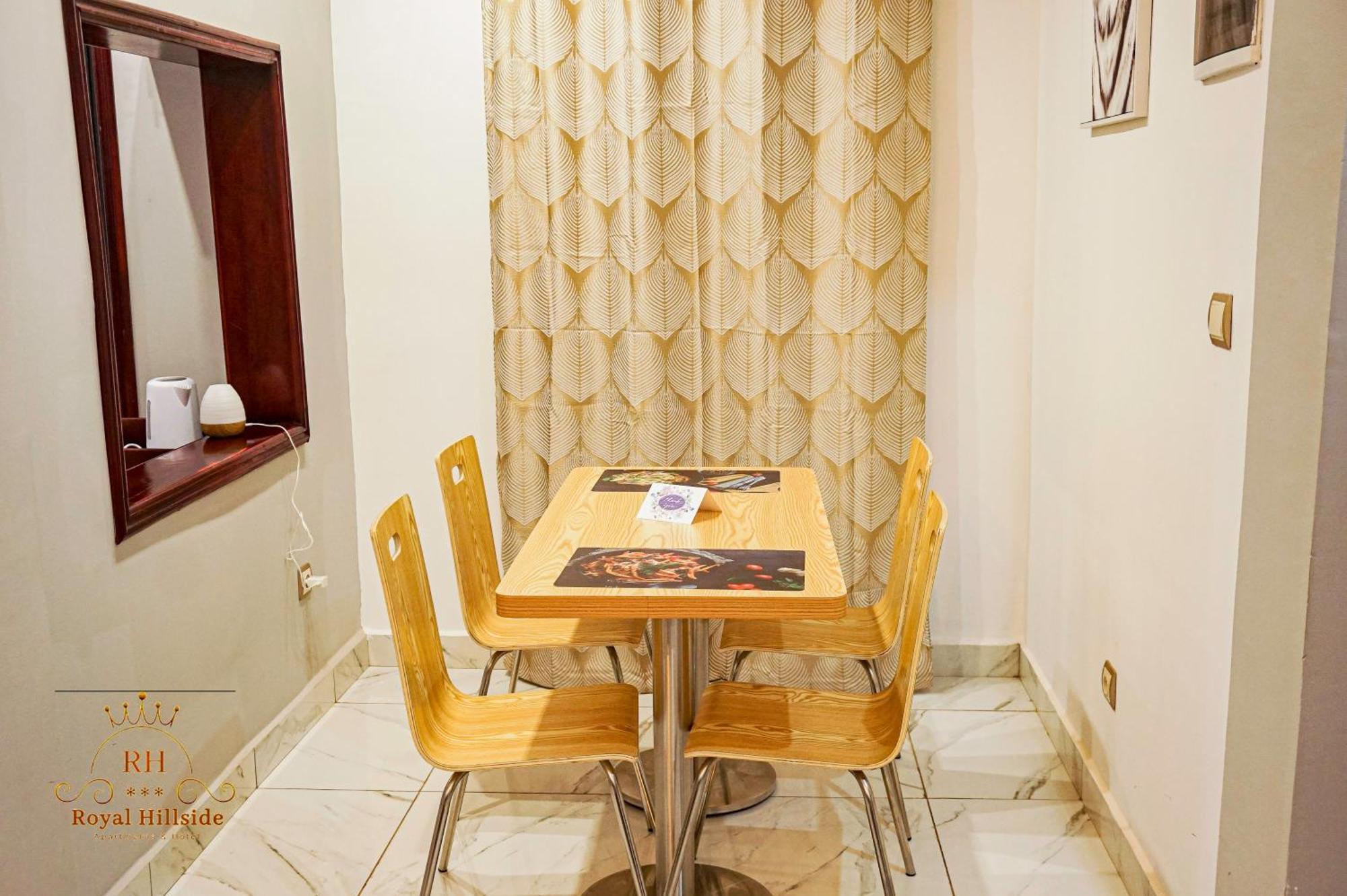 Royal Hillside Apartments And Hotels Yaoundé Екстериор снимка